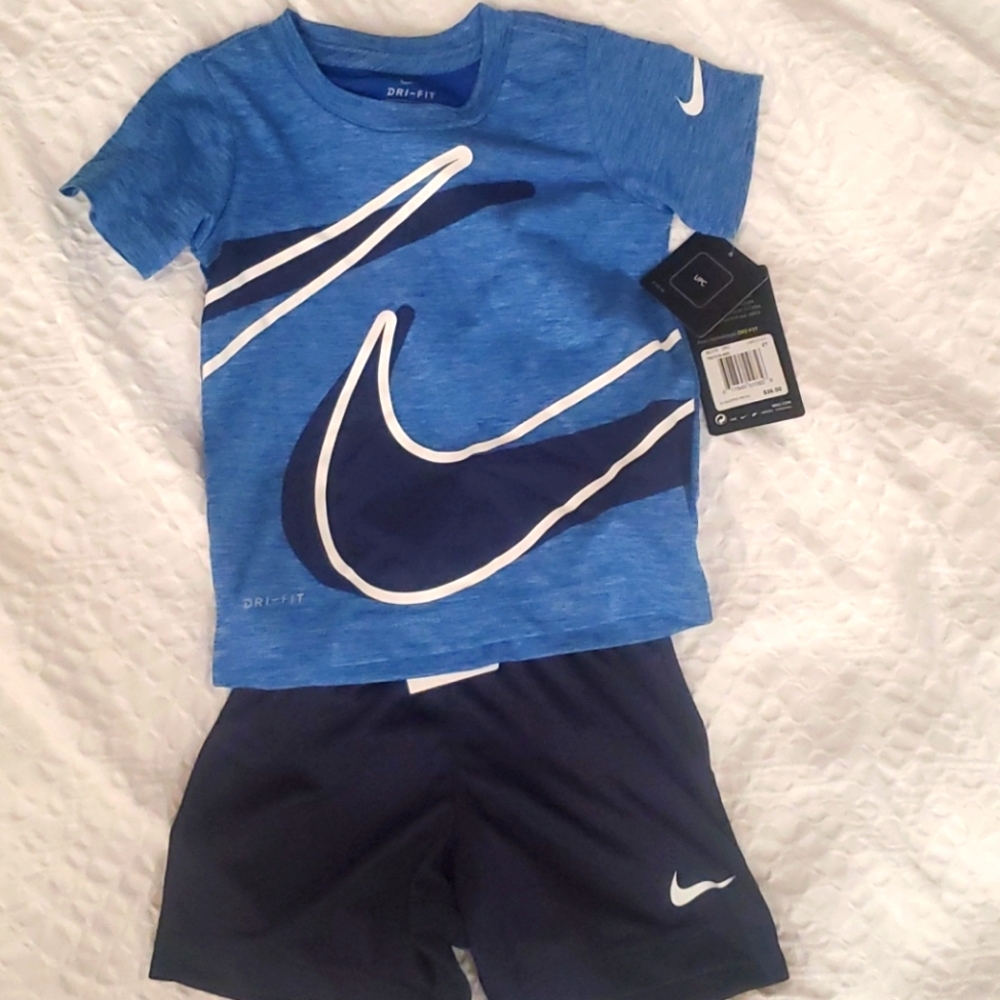 Nike Blue and Navy Boys' Dri-FIT Matching Set